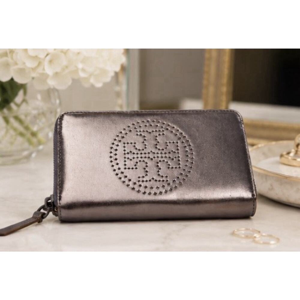 Tory Burch Metallic Pewter Leather Zip Around Wallet Perforated Logo Wristlet